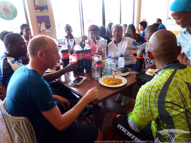 Nandos in Zeerust with Seneo and cycling friends